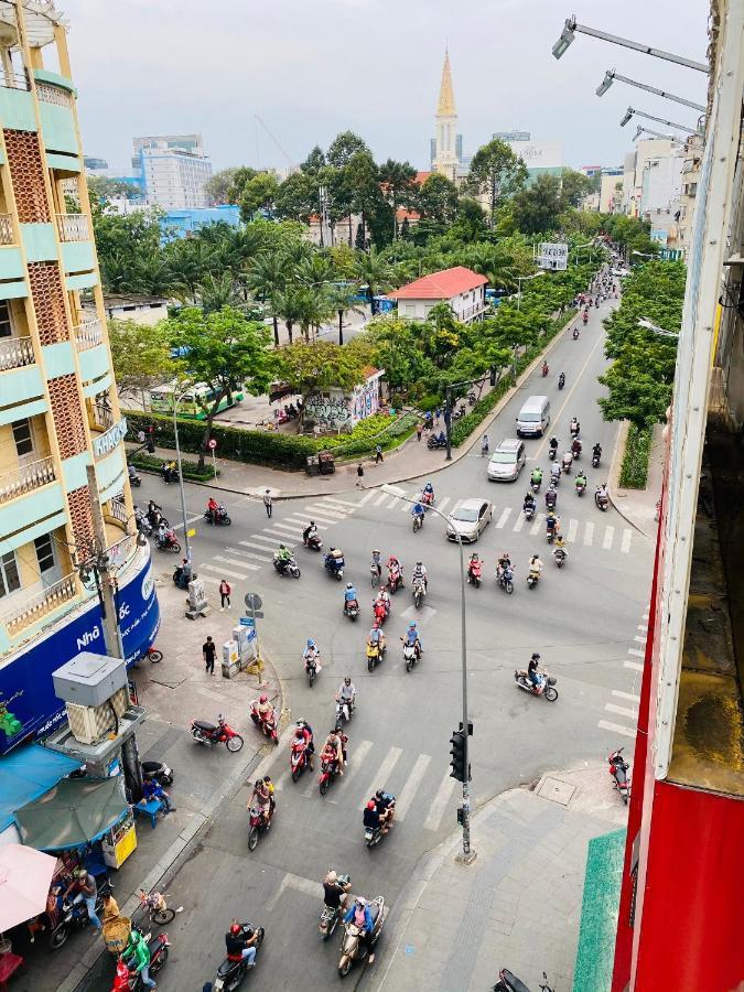Home Away Do Quang Dau- Homestay, City Center, D1 مدينة هوشي منه المظهر الخارجي الصورة