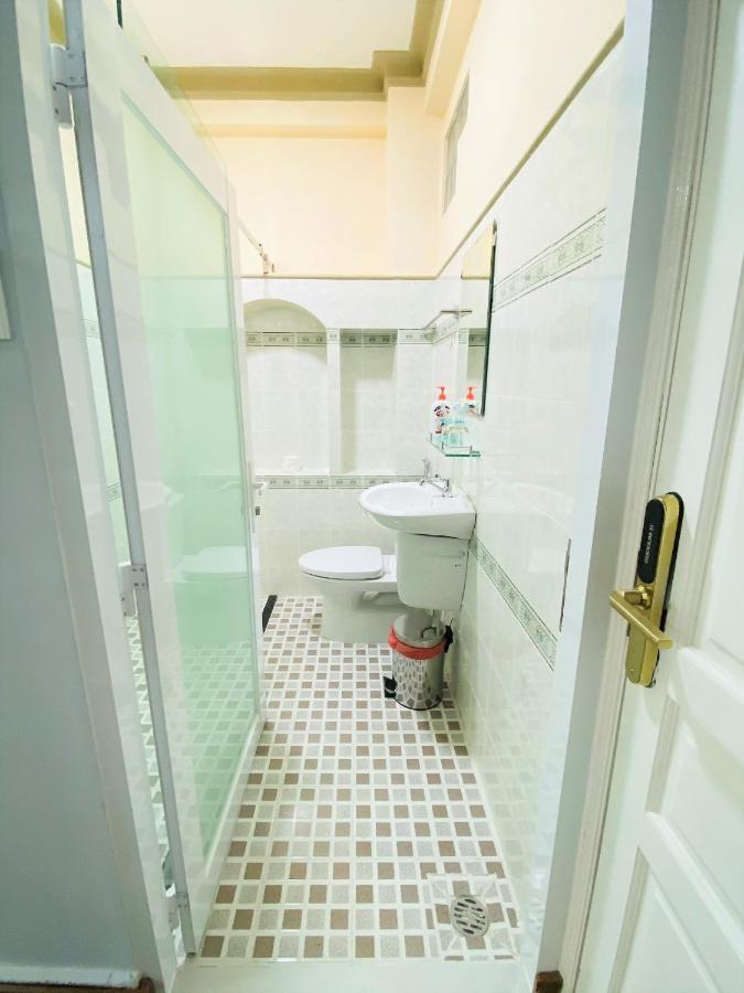 Home Away Do Quang Dau- Homestay, City Center, D1 مدينة هوشي منه المظهر الخارجي الصورة