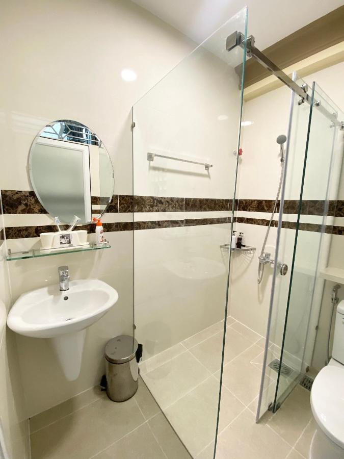Home Away Do Quang Dau- Homestay, City Center, D1 مدينة هوشي منه المظهر الخارجي الصورة