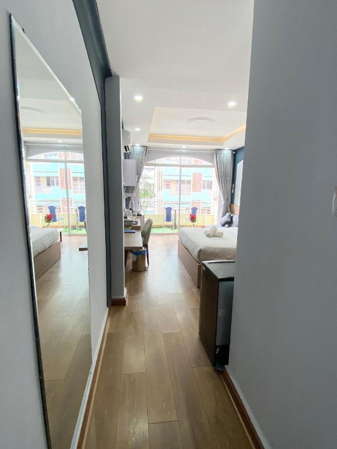 Home Away Do Quang Dau- Homestay, City Center, D1 مدينة هوشي منه المظهر الخارجي الصورة